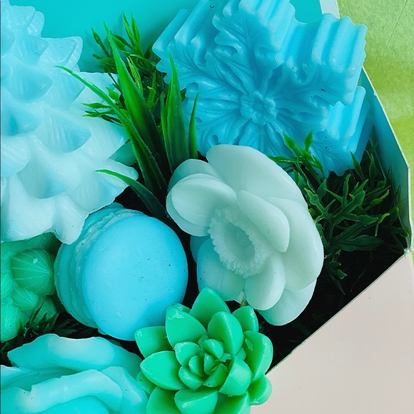 Handmade Soap Flowers - Picture 7 of 10